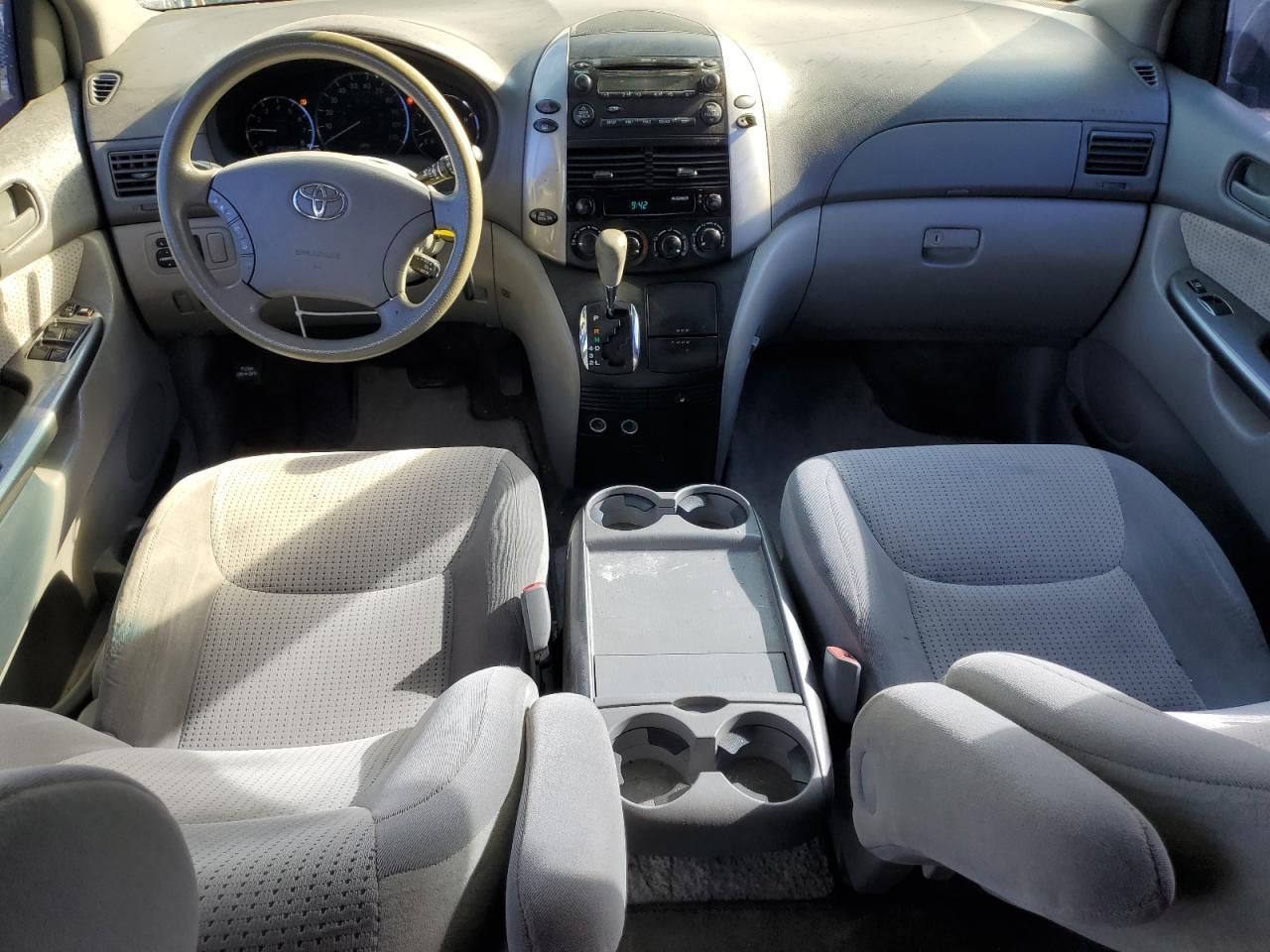 2007 TOYOTA SIENNA
