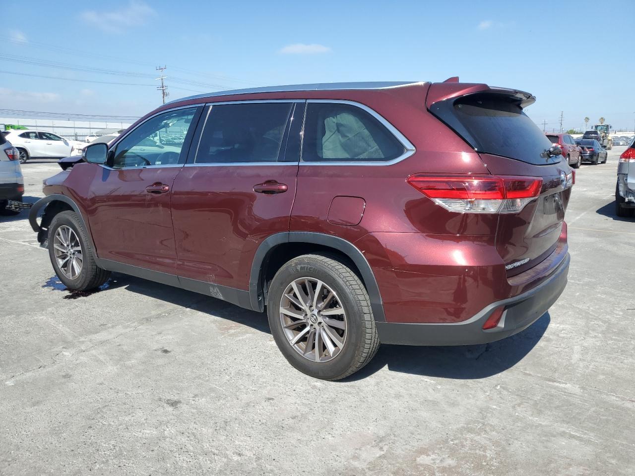 2019 TOYOTA HIGHLANDER
