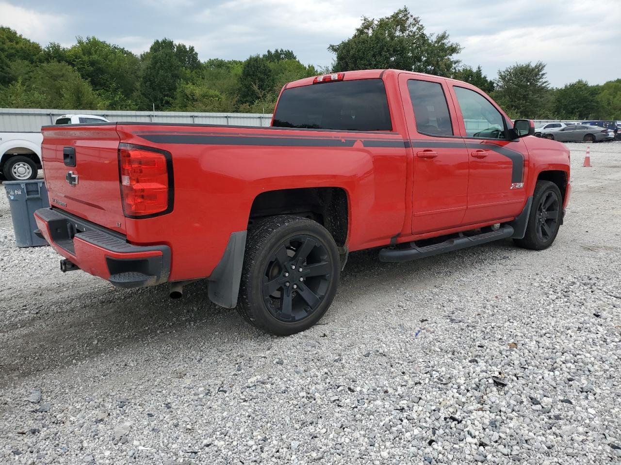 2017 CHEVROLET Silverado