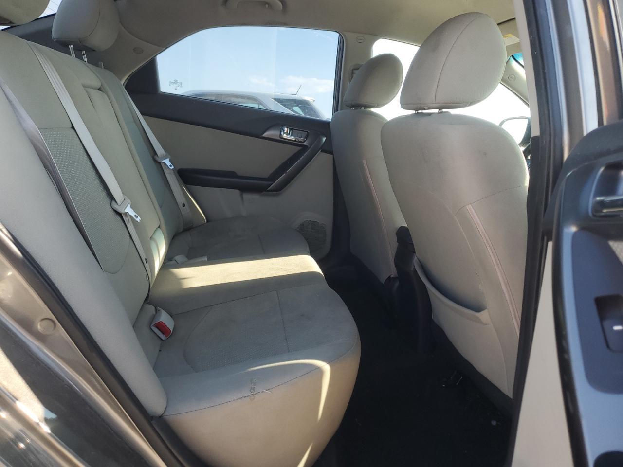 2013 KIA FORTE