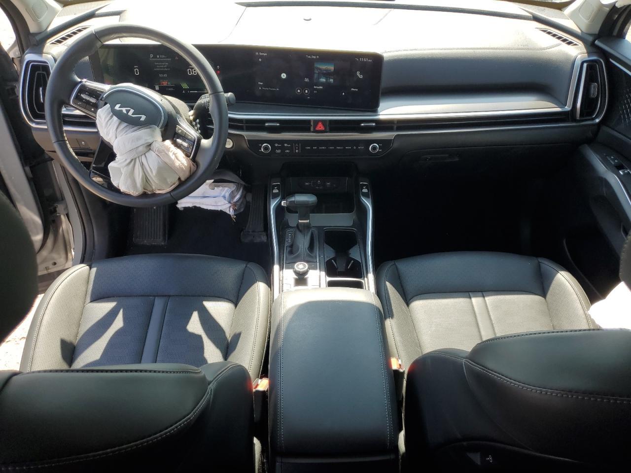 2025 KIA SORENTO