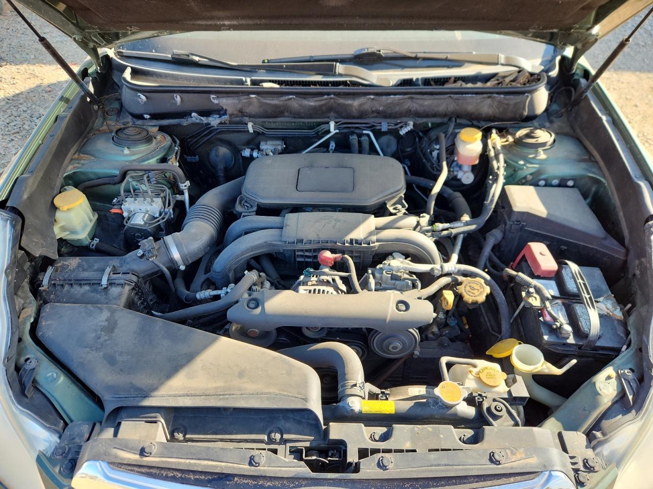 2010 SUBARU Outback