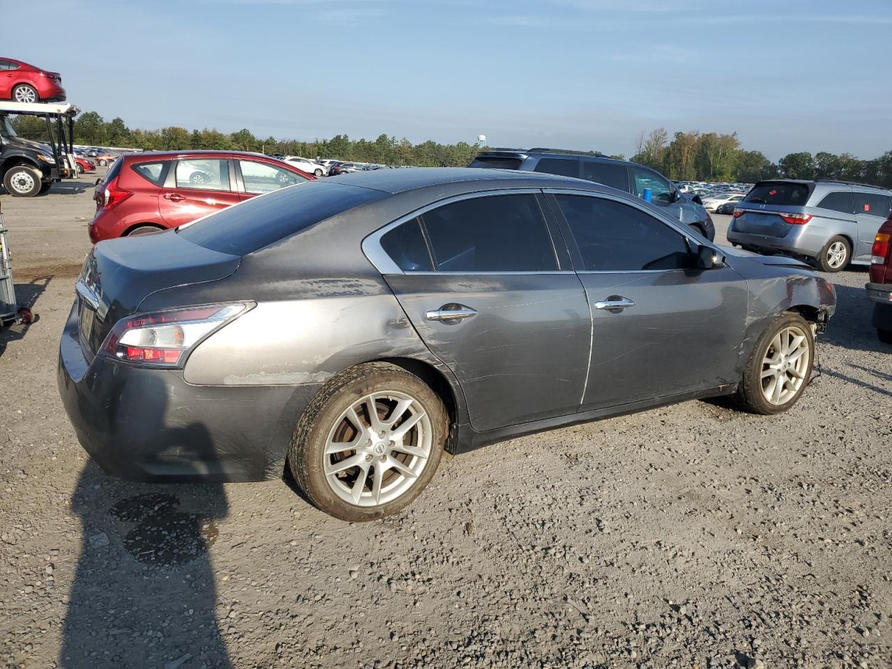 2014 NISSAN Maxima