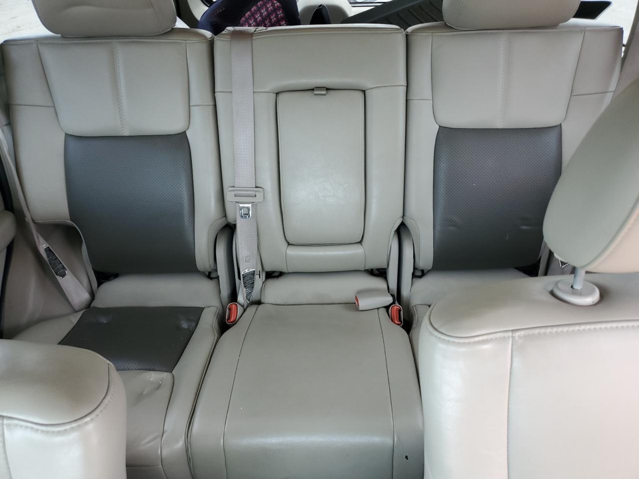 2009 JEEP Commander