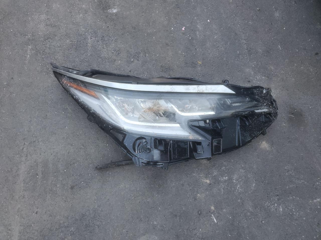 2025 TOYOTA SIENNA
