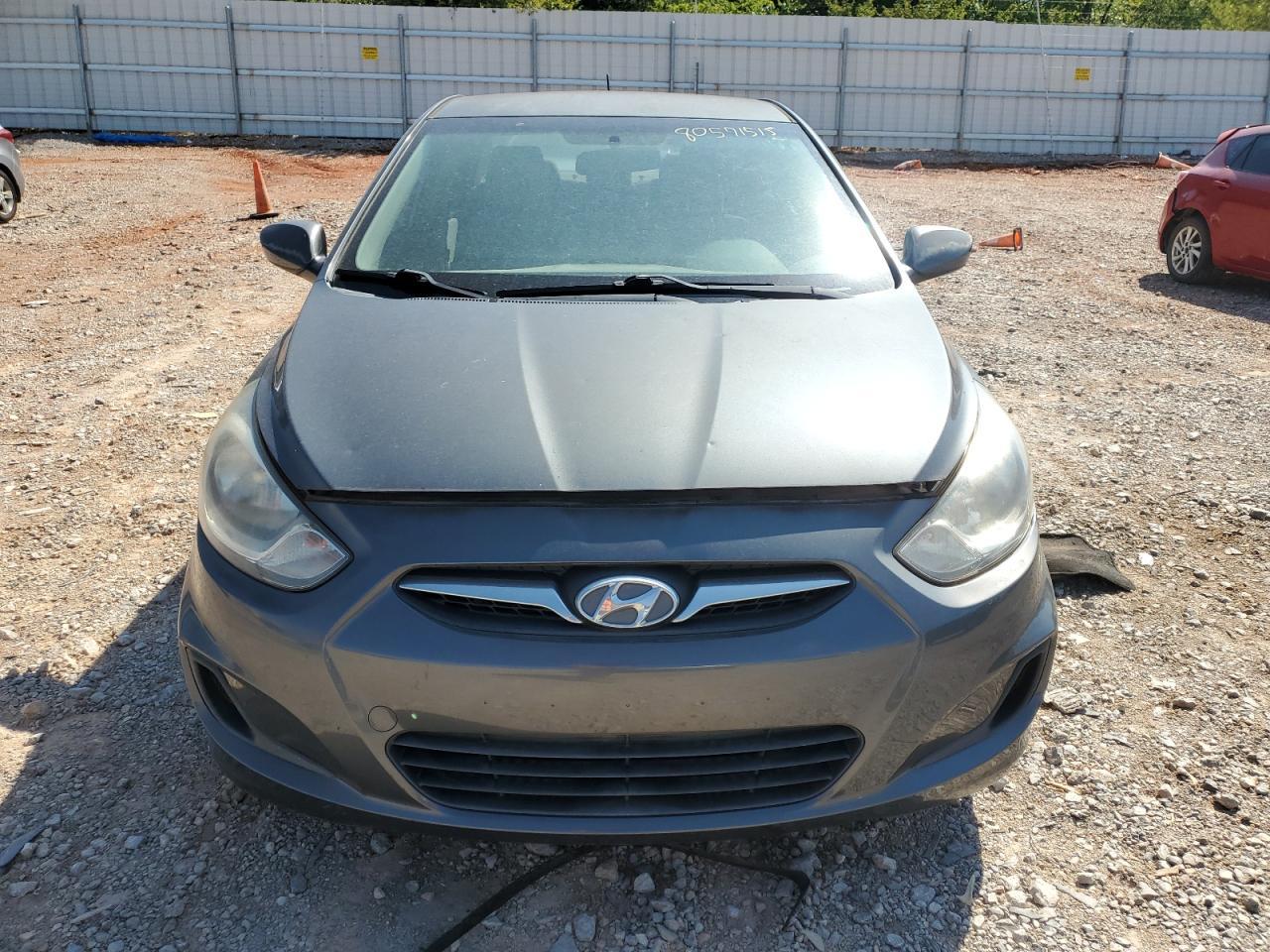 2012 HYUNDAI ACCENT