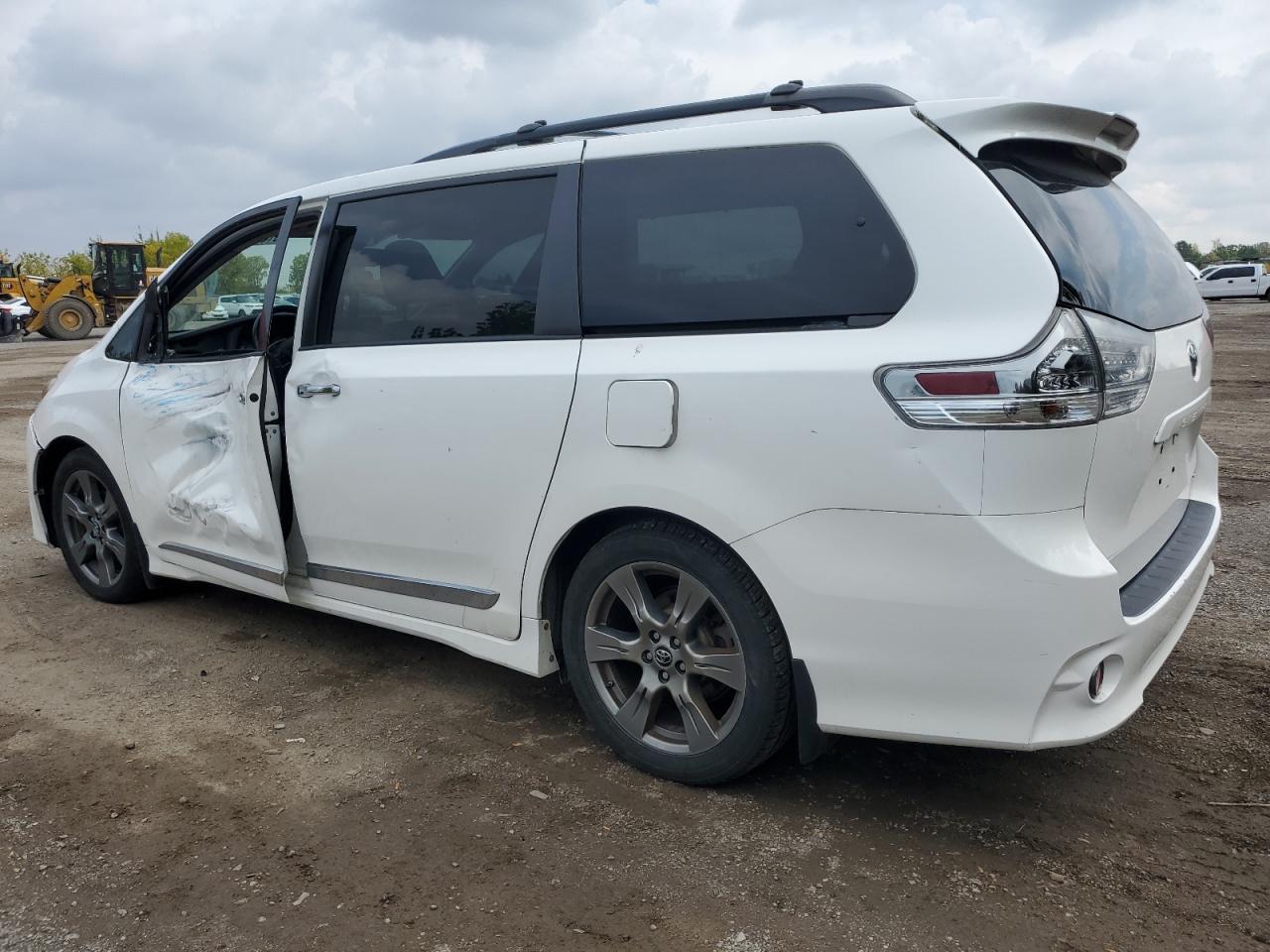 2018 TOYOTA SIENNA