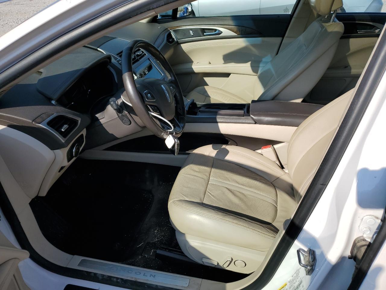 2017 LINCOLN MKZ