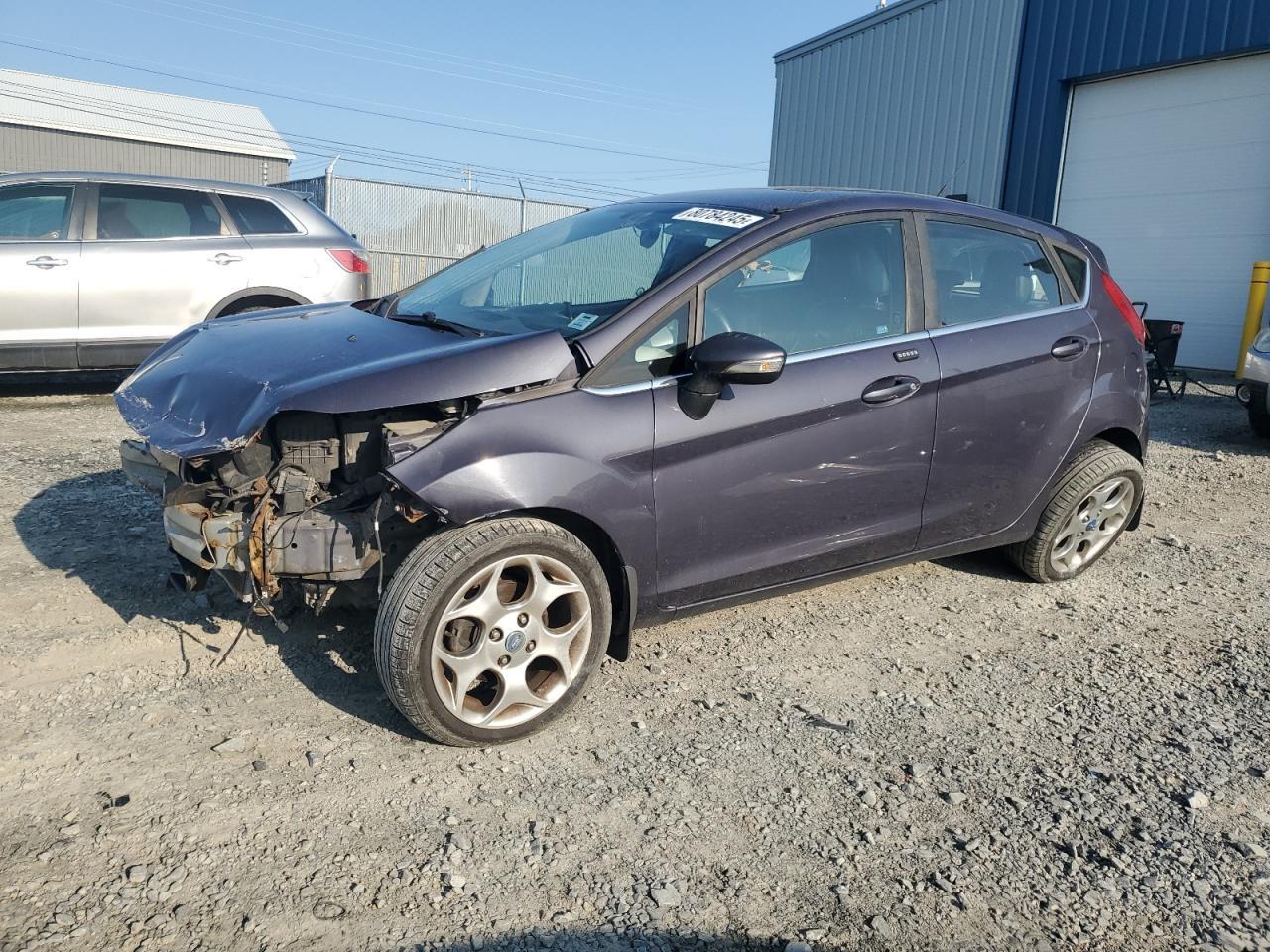 2013 FORD Fiesta