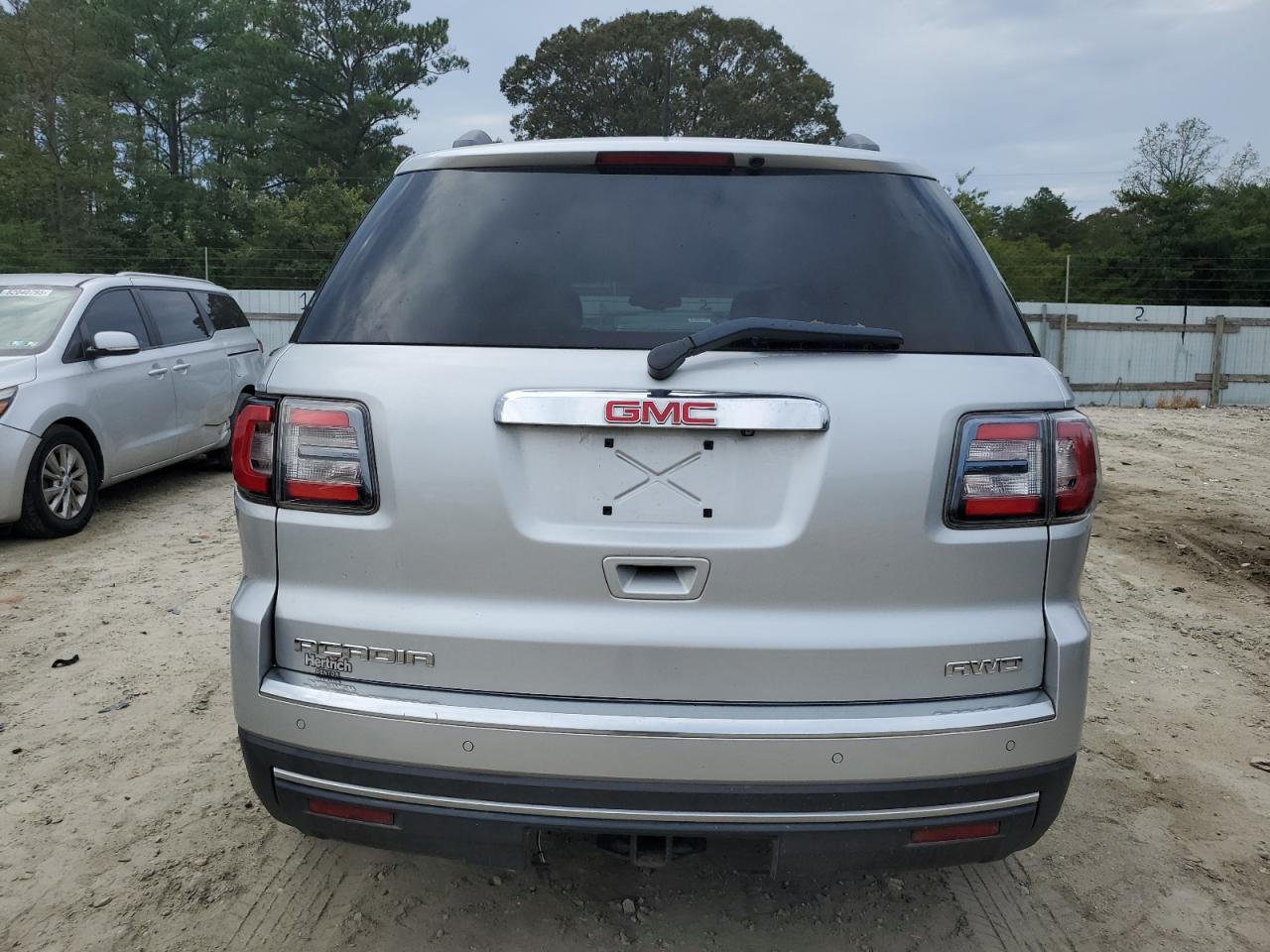 2013 GMC ACADIA