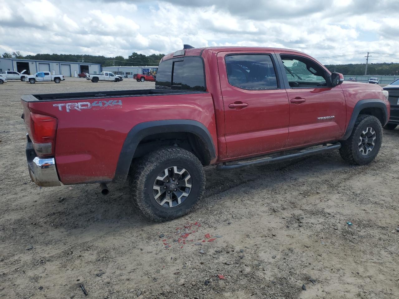 2017 TOYOTA TACOMA