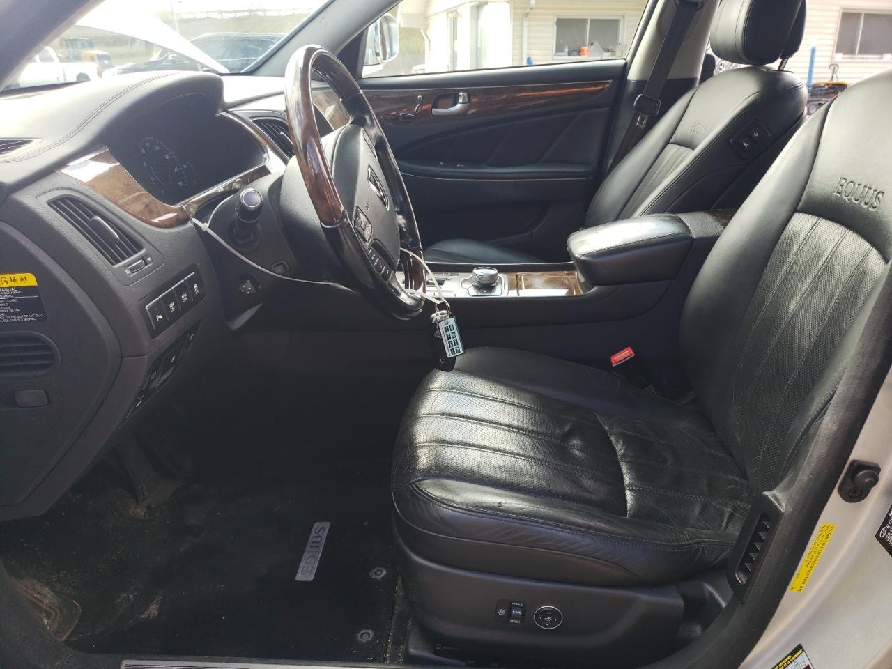 2011 HYUNDAI Equus