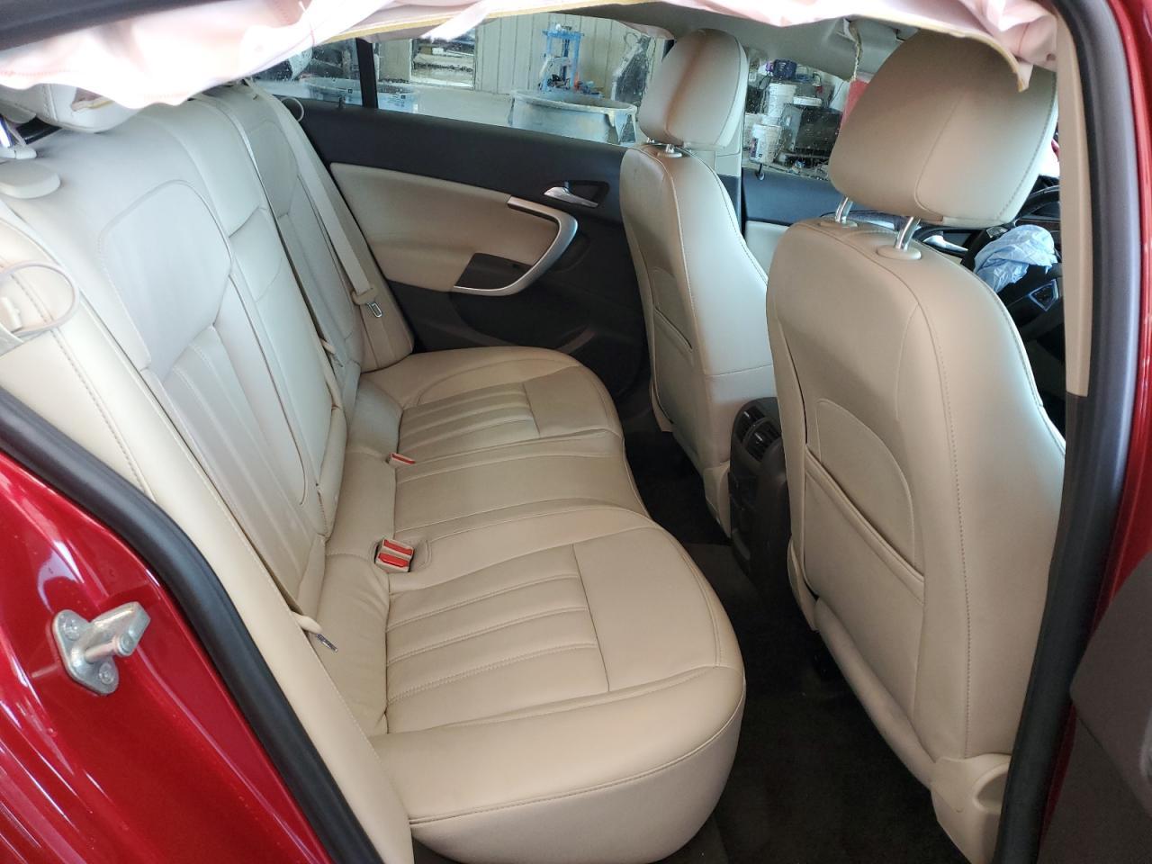 2013 BUICK Regal