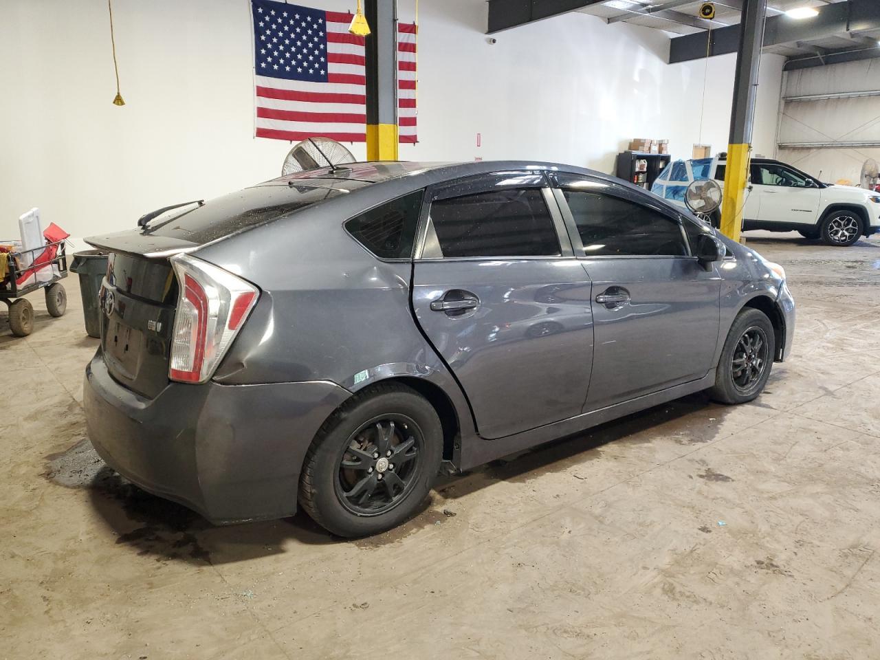 2015 TOYOTA PRIUS