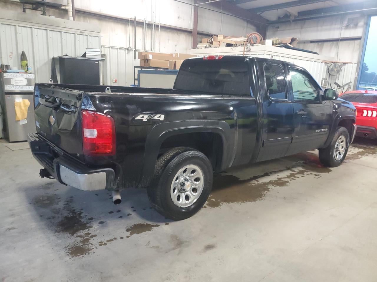 2013 CHEVROLET Silverado