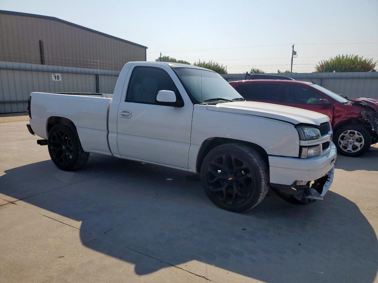 2004 CHEVROLET Silverado