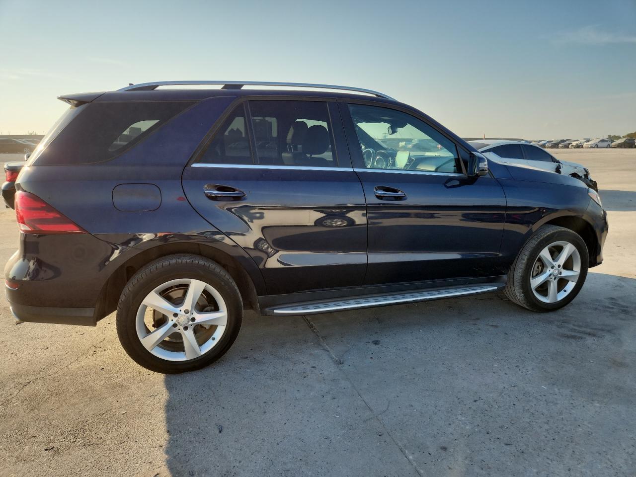 2016 MERCEDES-BENZ GLE-Class