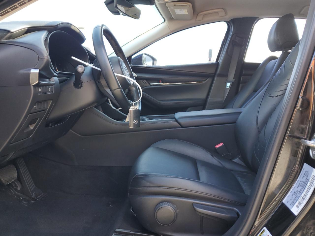2019 MAZDA 3
