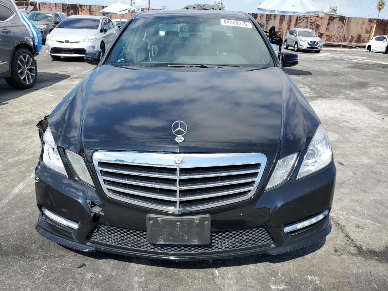 2013 MERCEDES-BENZ E-Class