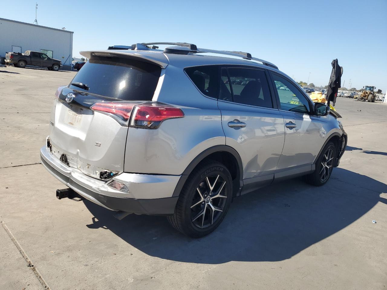 2016 TOYOTA RAV4