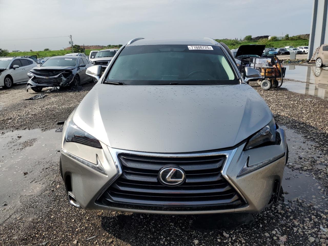 2017 LEXUS Nx