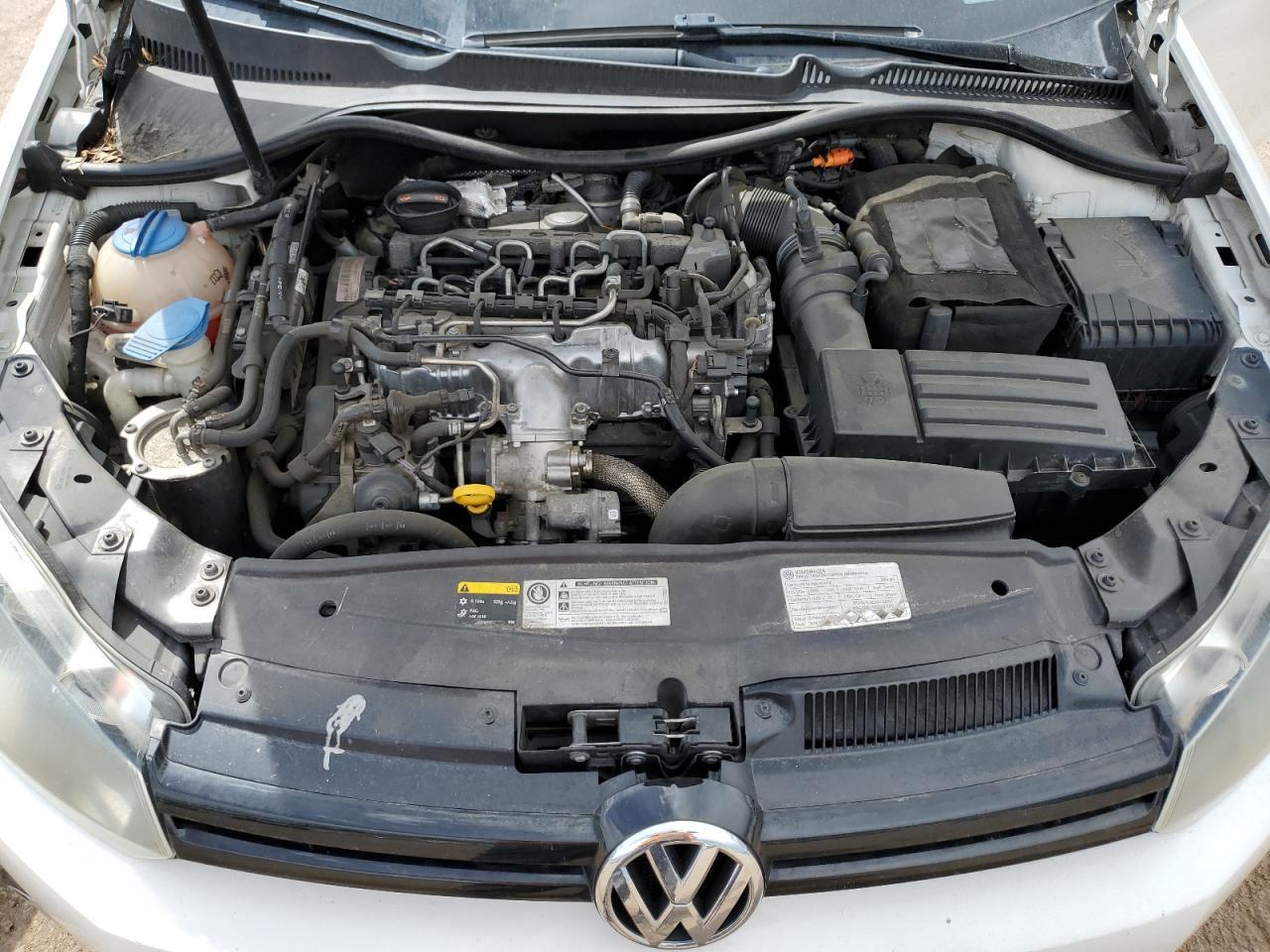 2014 VOLKSWAGEN GOLF