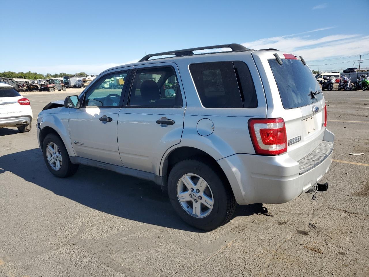2009 FORD ESCAPE