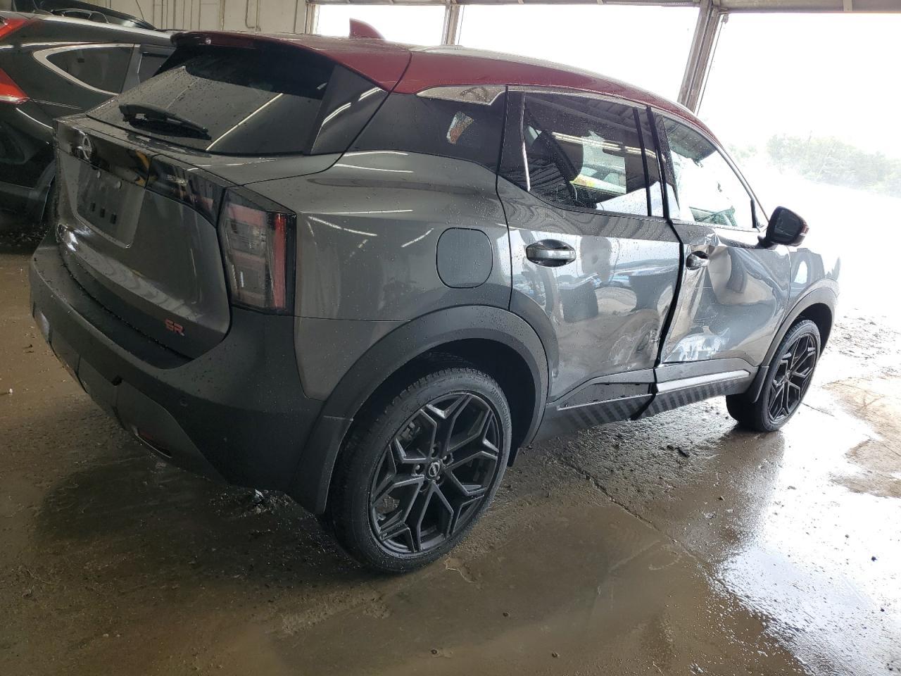 2025 NISSAN KICKS