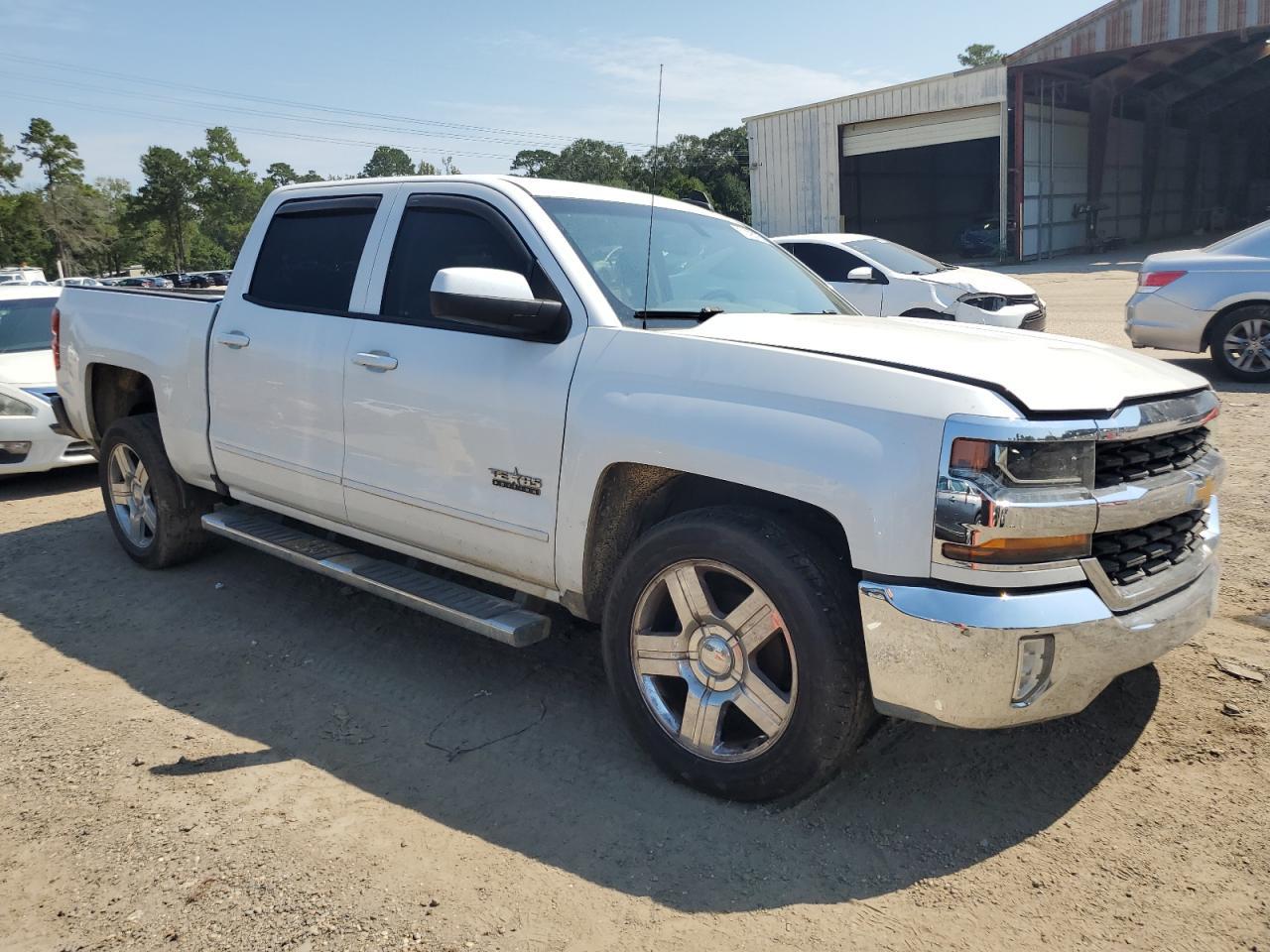 2018 CHEVROLET Silverado