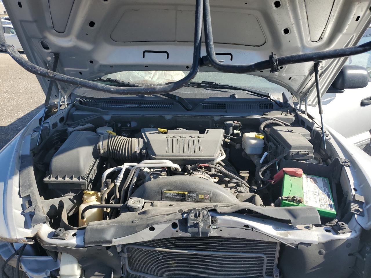 2008 DODGE Dakota