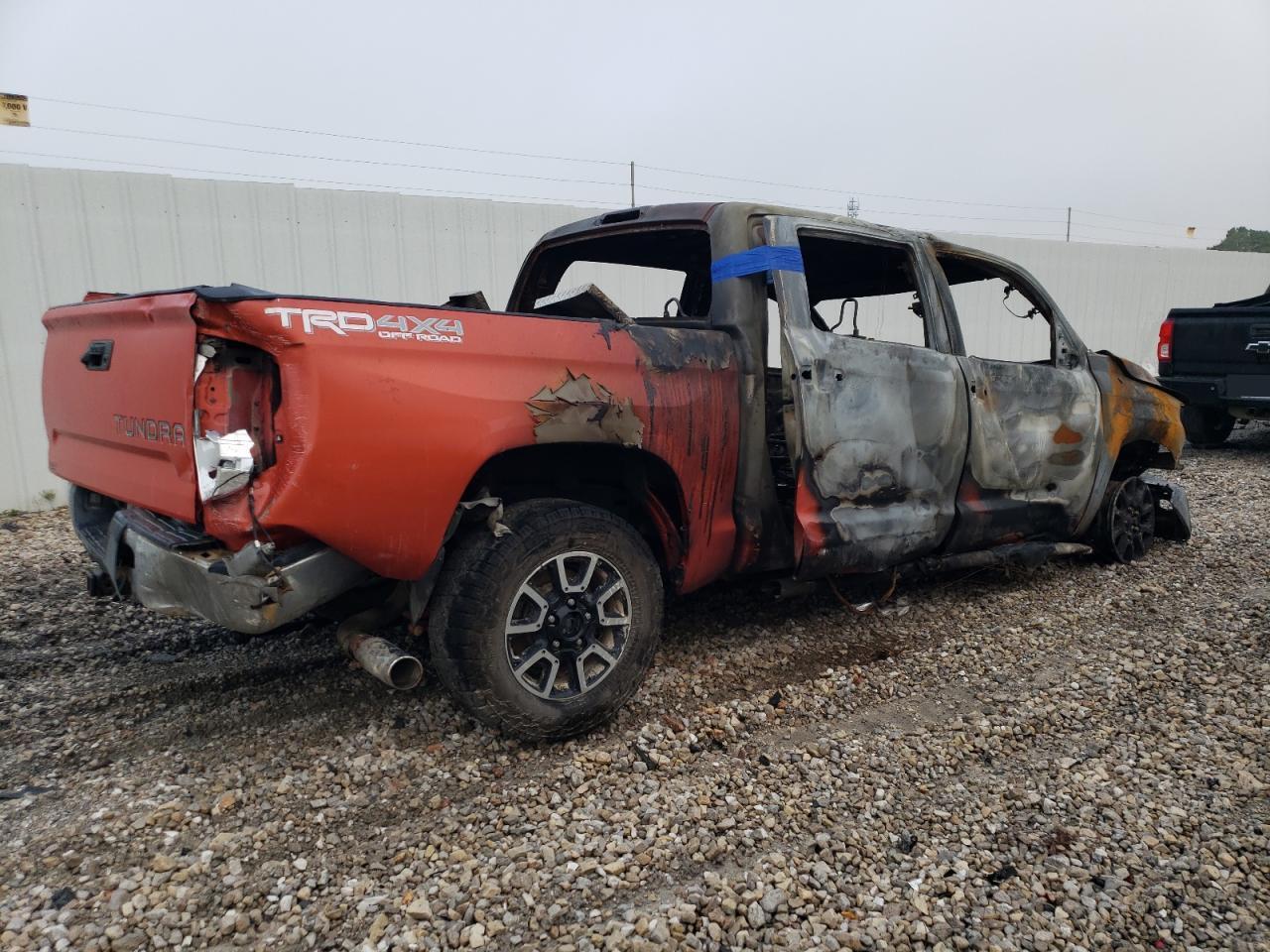 2016 TOYOTA TUNDRA