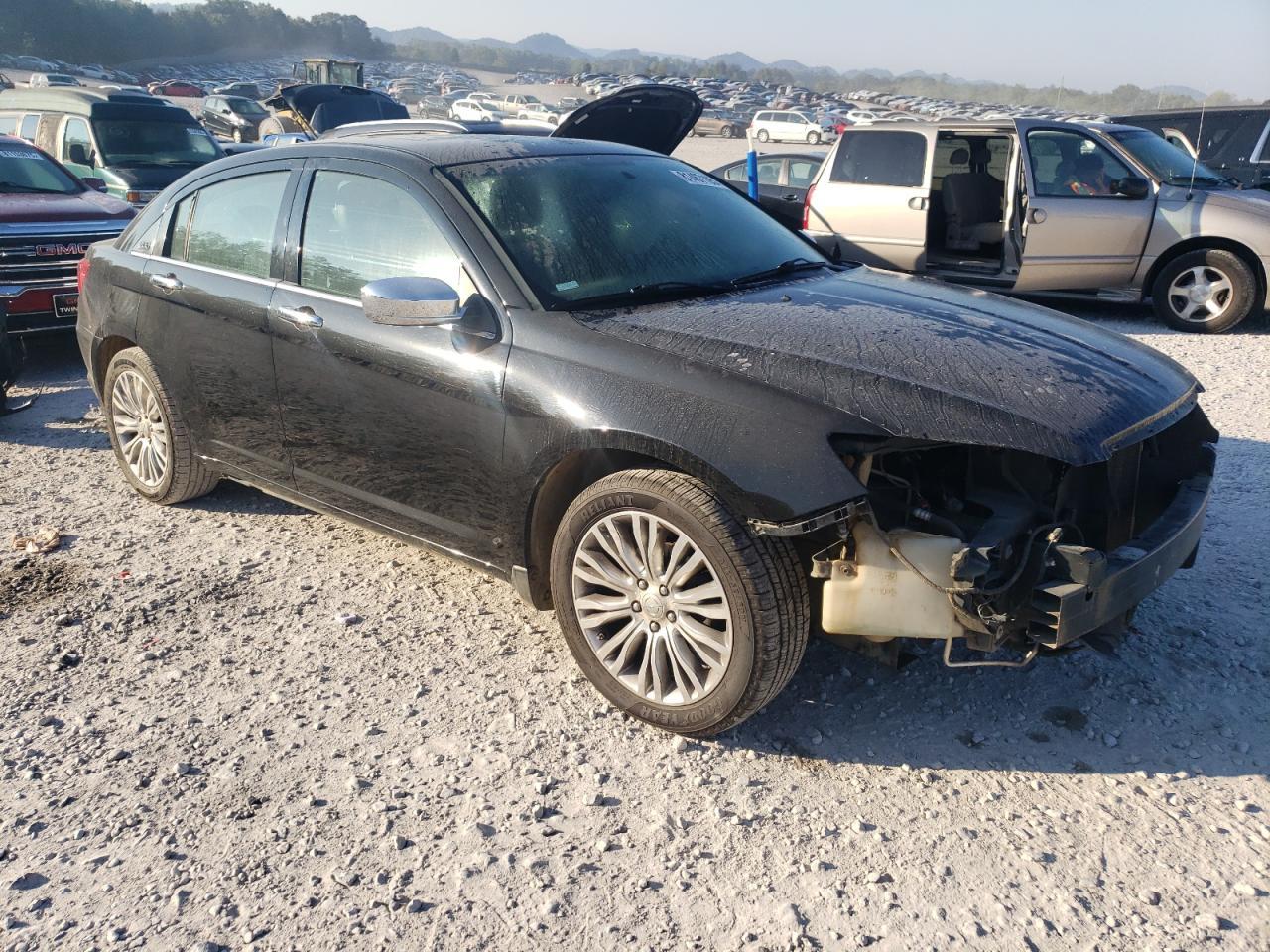 2012 CHRYSLER 200