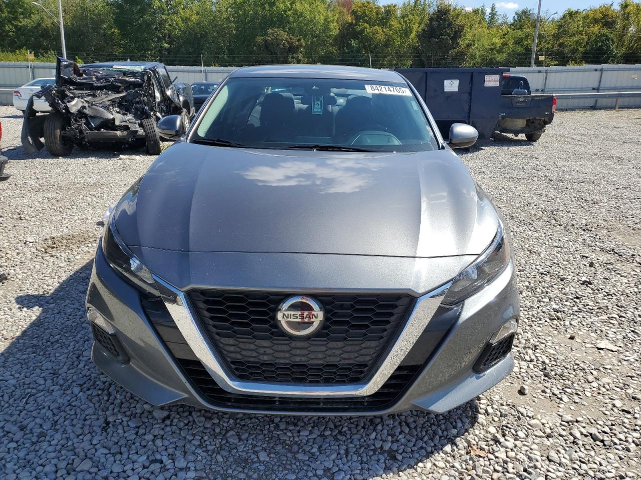 2022 NISSAN ALTIMA