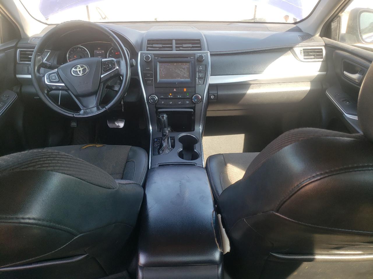 2016 TOYOTA CAMRY