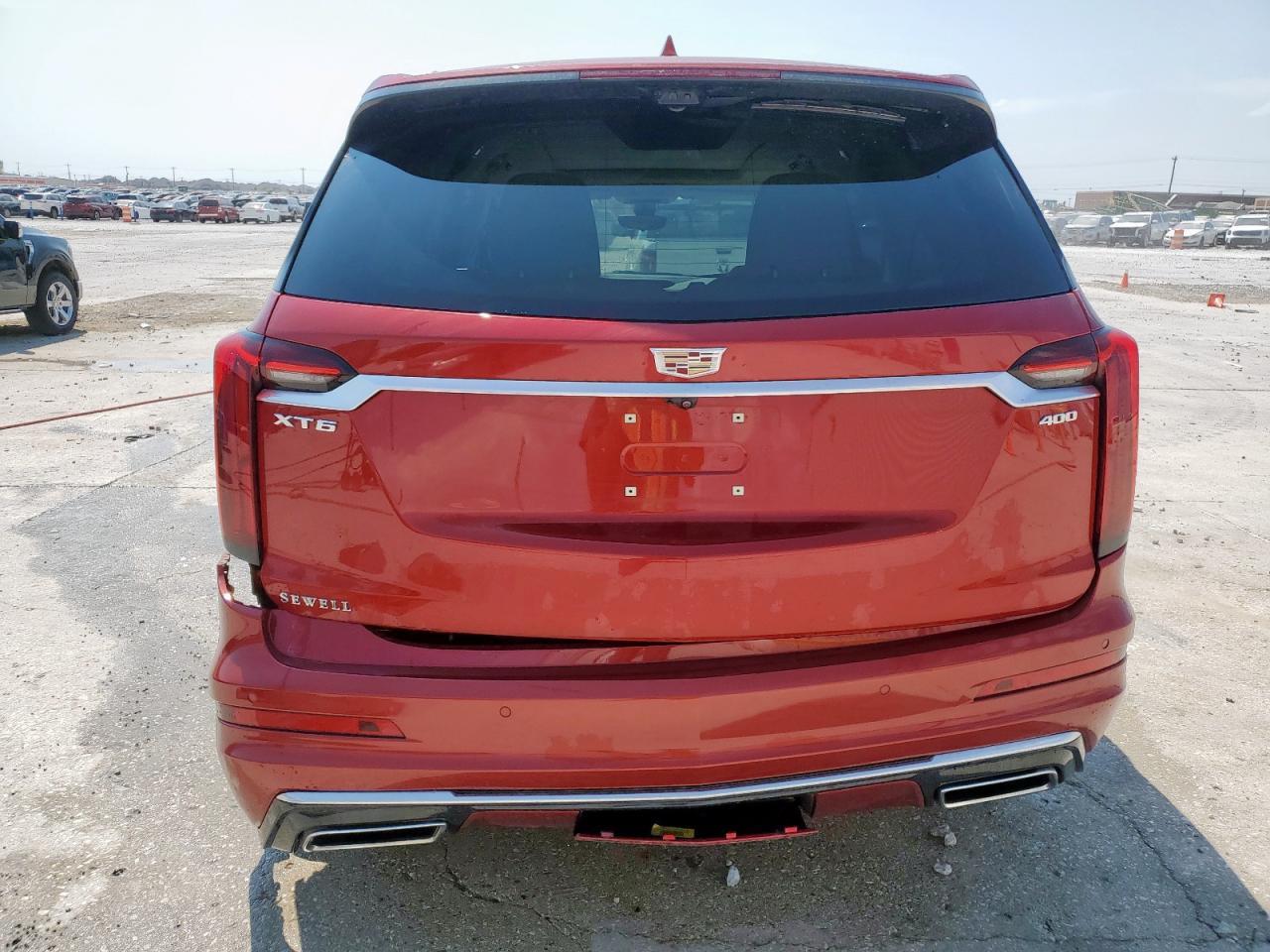 2024 CADILLAC XT6