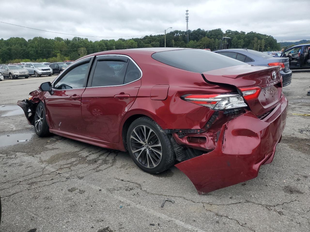 2018 TOYOTA CAMRY