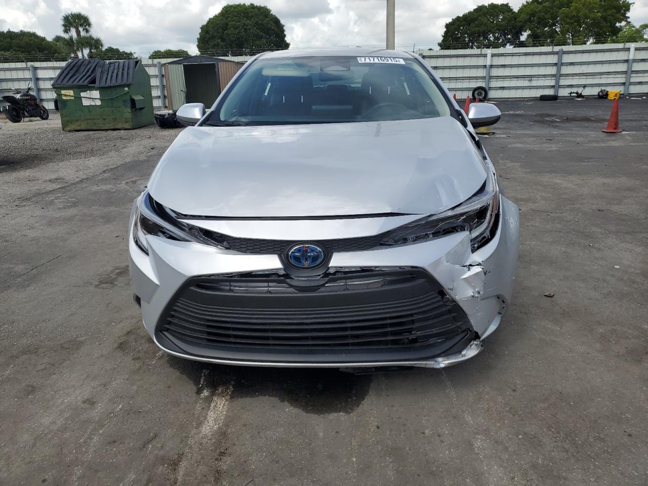 2024 TOYOTA COROLLA