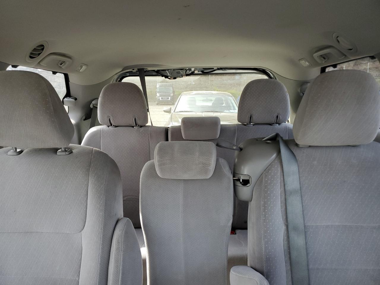 2017 TOYOTA SIENNA