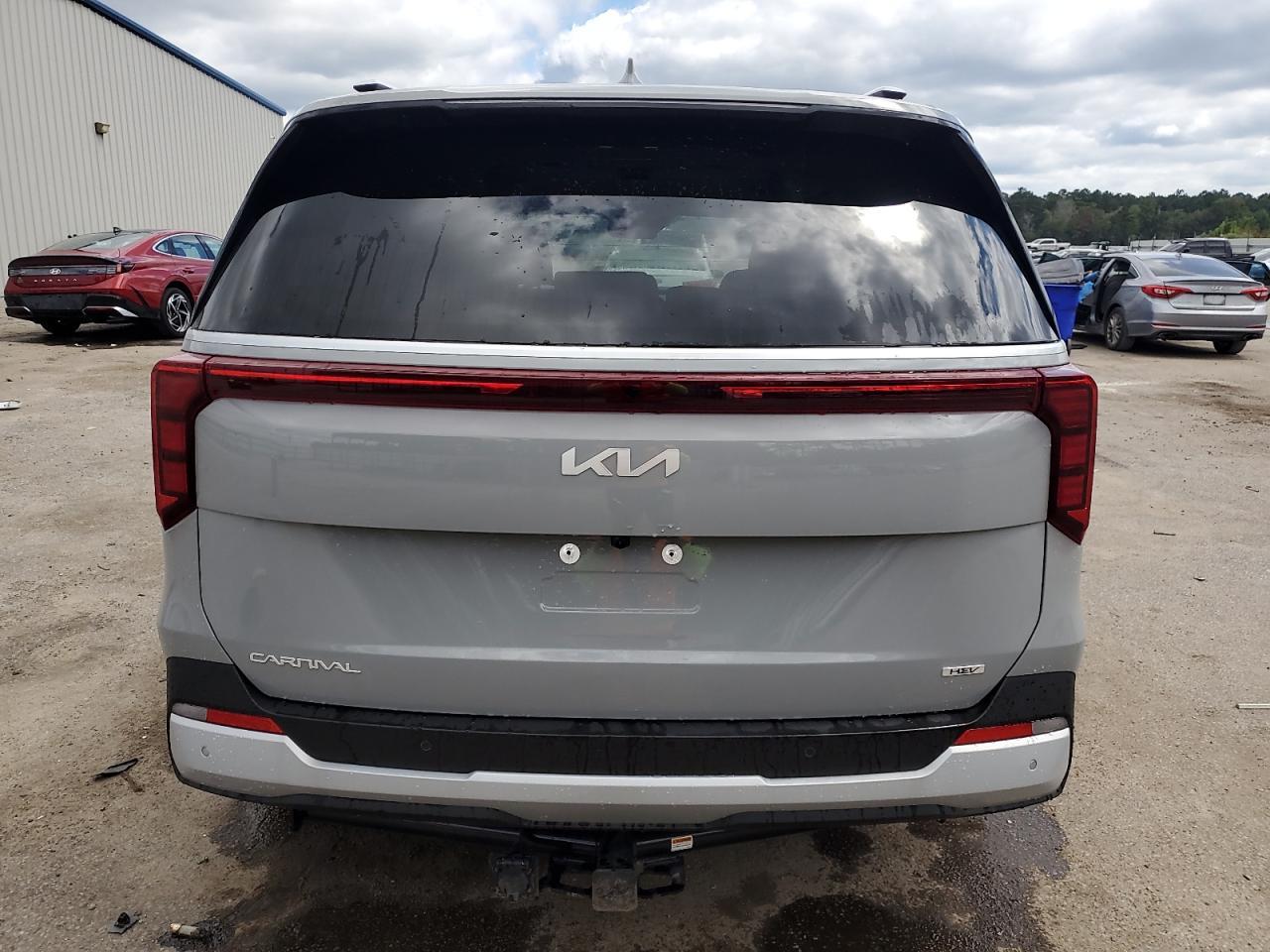 2025 KIA Carnival