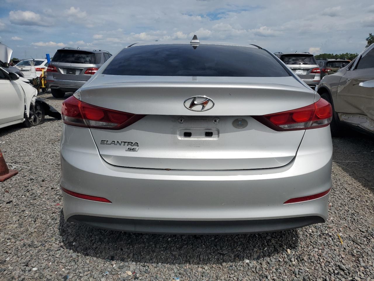 2017 HYUNDAI ELANTRA