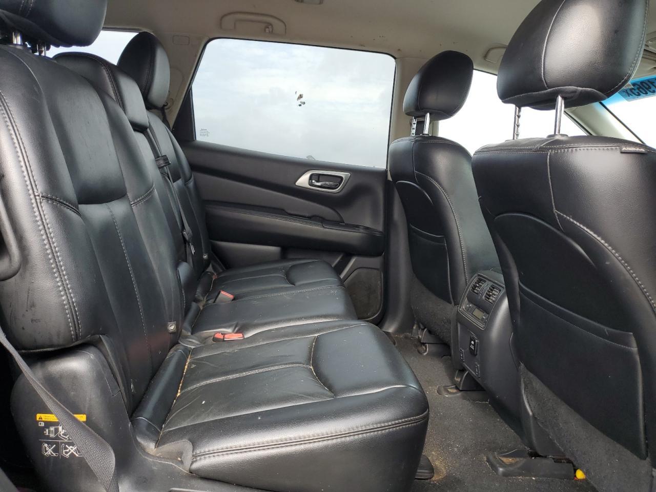 2015 NISSAN PATHFINDER