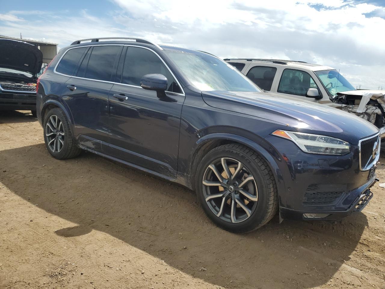 2016 VOLVO XC90