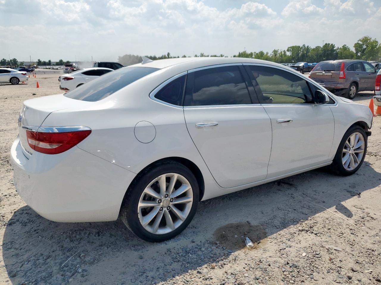 2014 BUICK VERANO