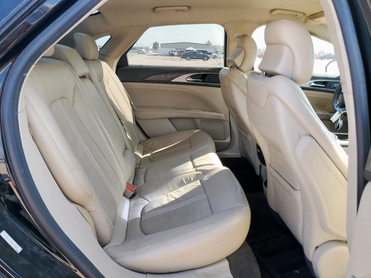 2017 LINCOLN MKZ