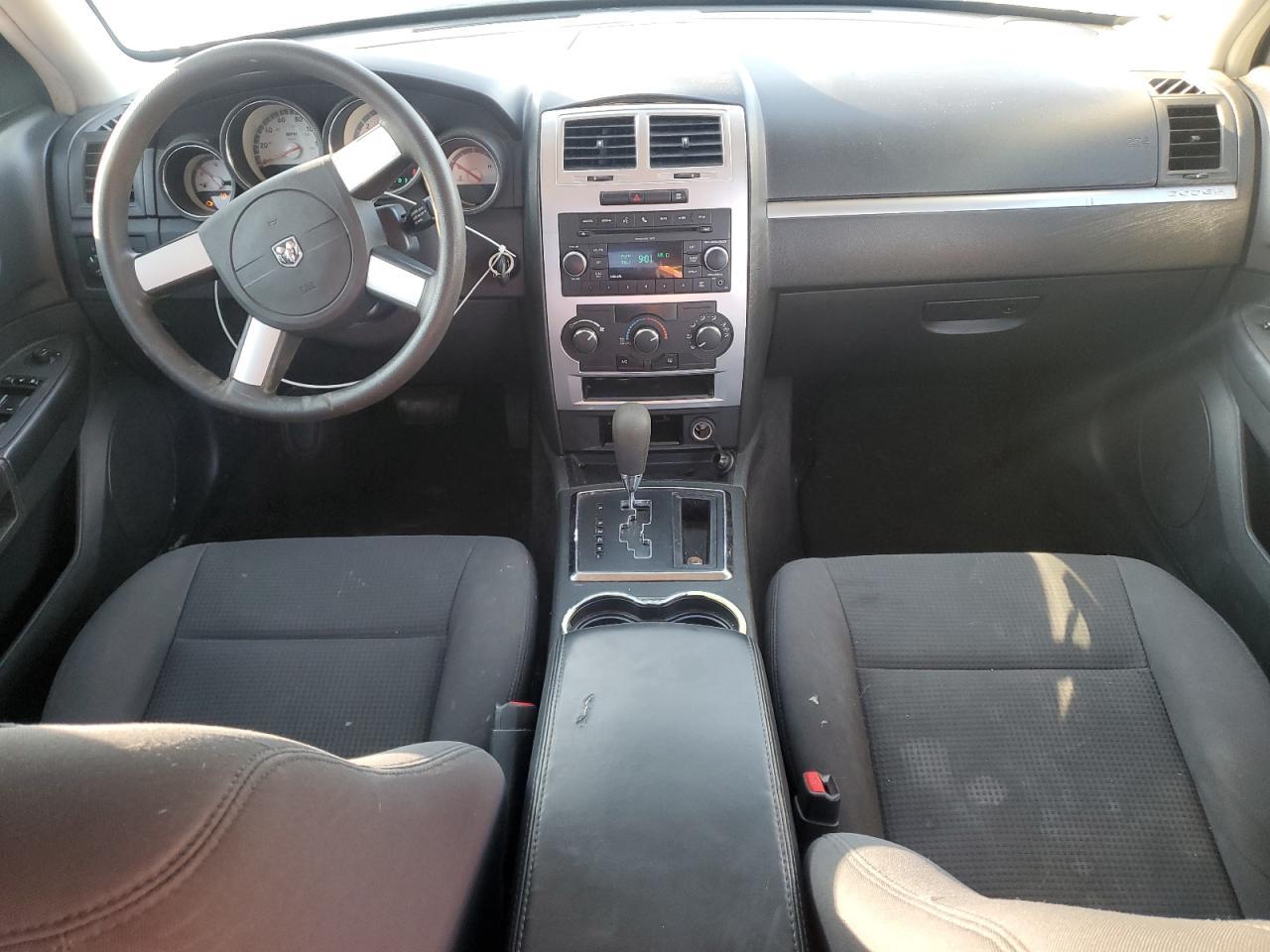 2010 DODGE CHARGER