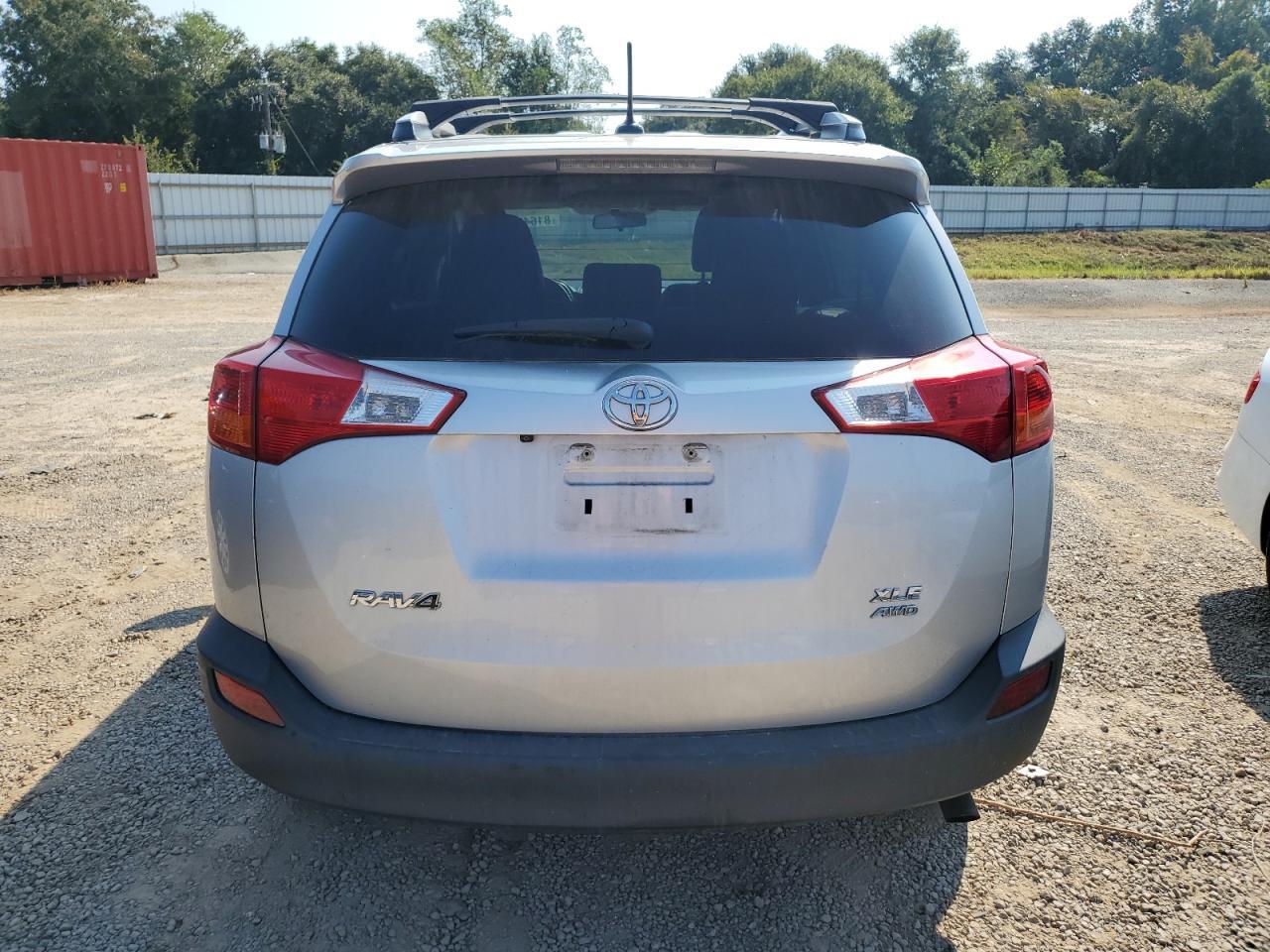 2015 TOYOTA RAV4
