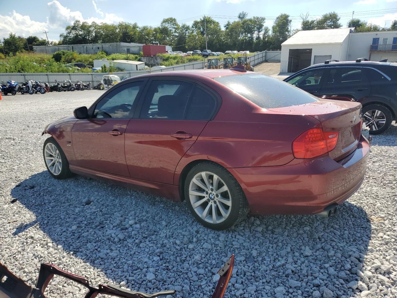 2011 BMW 3 SERIES