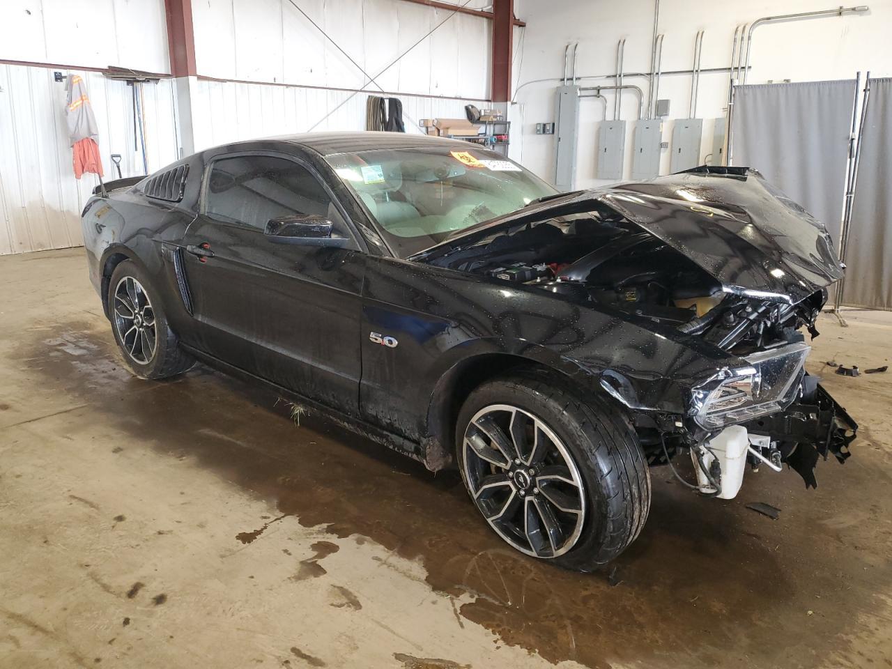 2013 FORD MUSTANG