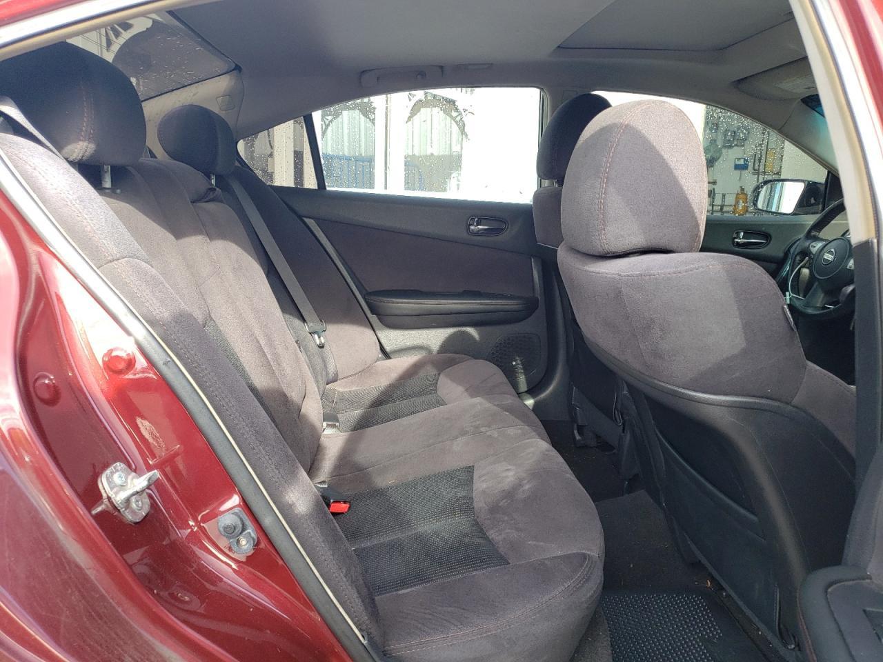 2013 NISSAN Maxima