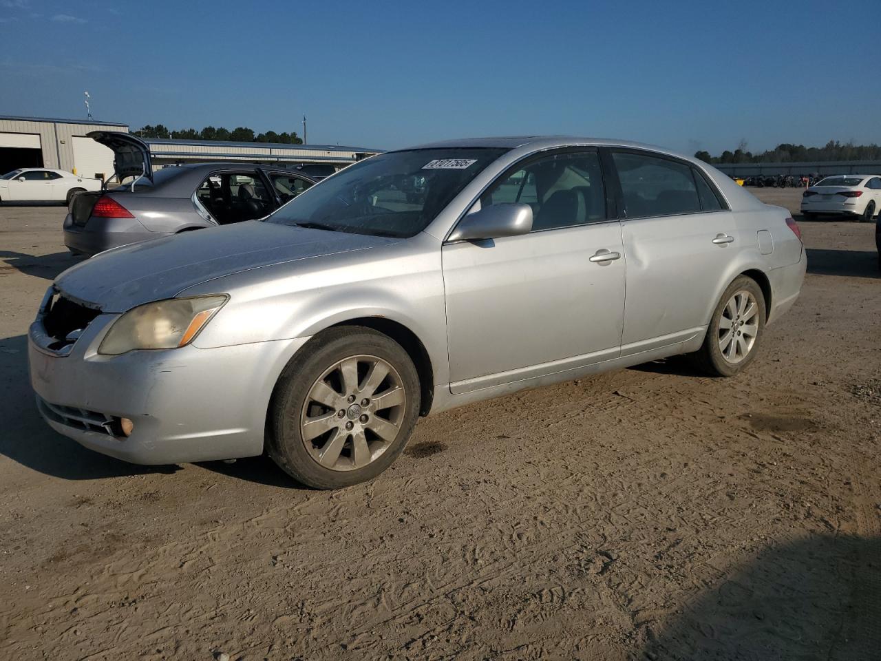 2006 TOYOTA Avalon